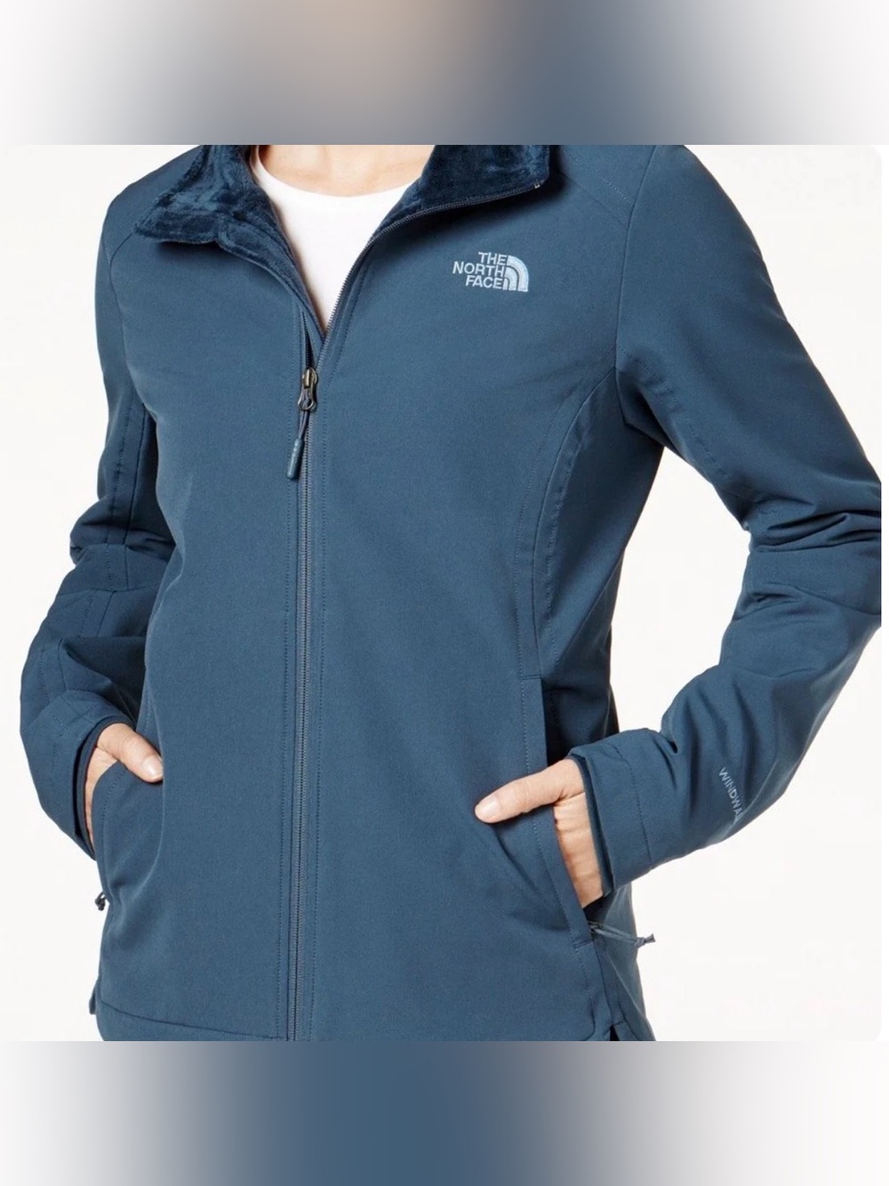 The North Face Women’s Blue ‘Lisie’ Jacket
